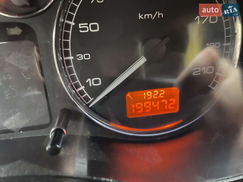 Хетчбек Peugeot 307 2004 в Полтаві