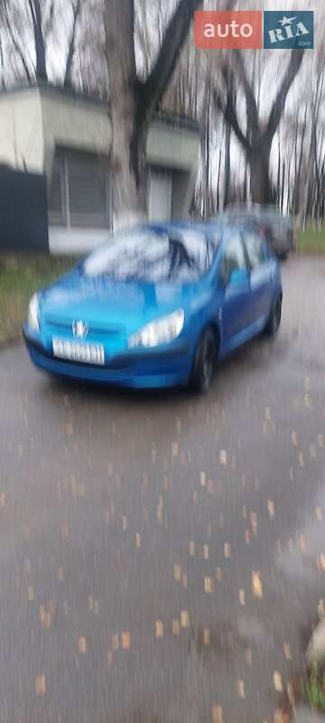 Хэтчбек Peugeot 307 2001 в Заставной
