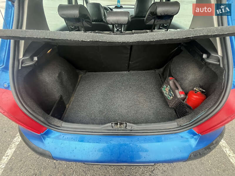 Хетчбек Peugeot 307 2003 в Полтаві