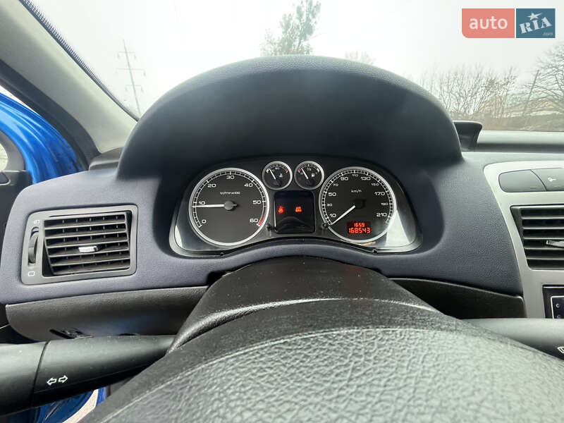 Хетчбек Peugeot 307 2003 в Полтаві