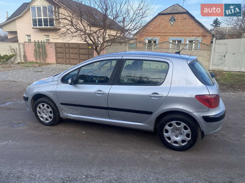 Хэтчбек Peugeot 307 2004 в Харькове