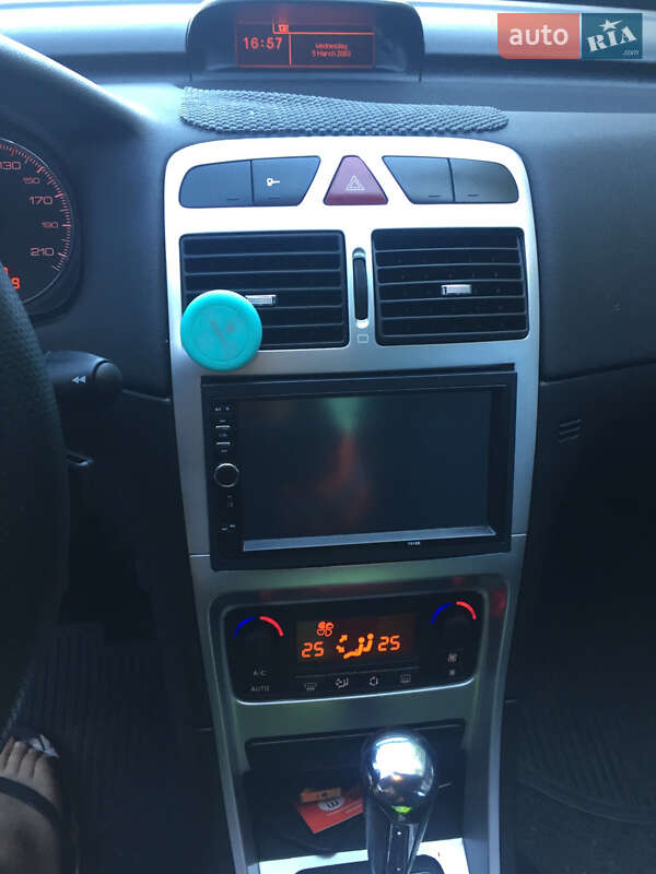 Универсал Peugeot 307 2006 в Киеве