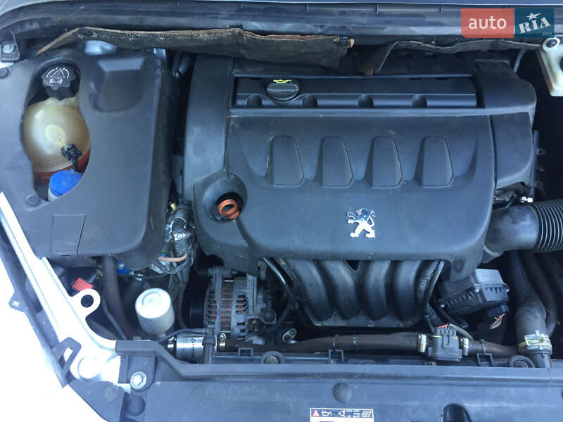Универсал Peugeot 307 2006 в Киеве