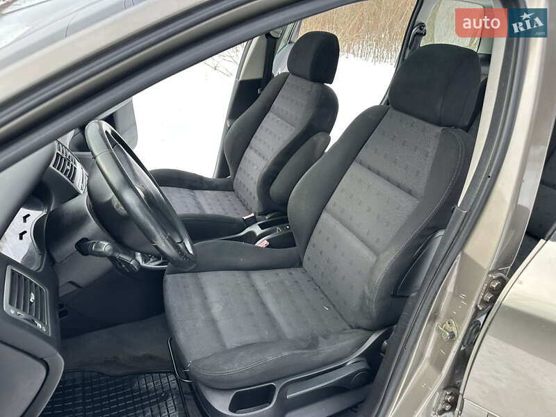 Универсал Peugeot 307 2003 в Костополе фото 13 Универсал Peugeot 307 2003 в Костополе