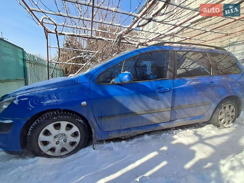 Универсал Peugeot 307 2003 в Боярке