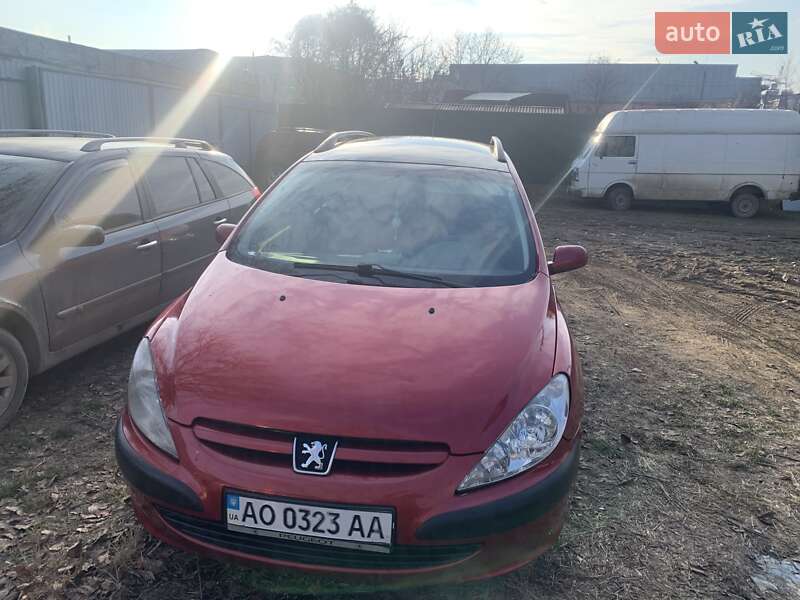 Универсал Peugeot 307 2004 в Ужгороде