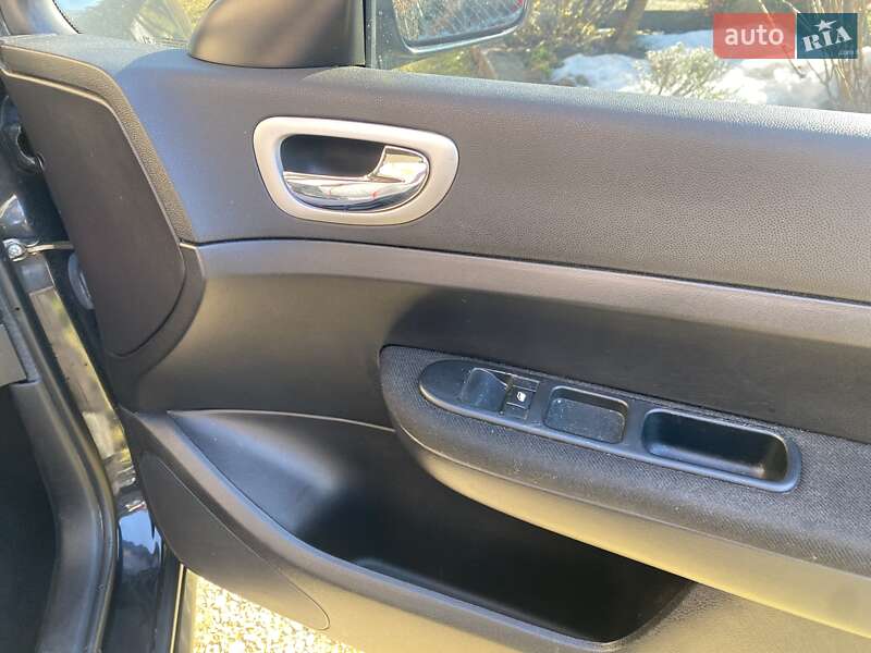 Универсал Peugeot 307 2007 в Калуше