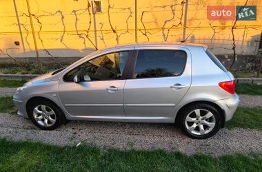 Седан Peugeot 307 2006 в Ужгороде