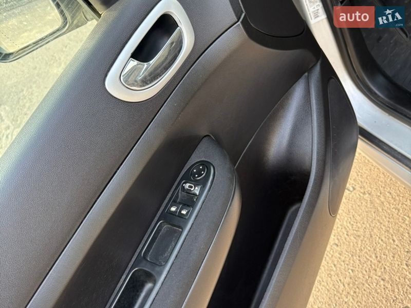 Універсал Peugeot 307 2007 в Рівному