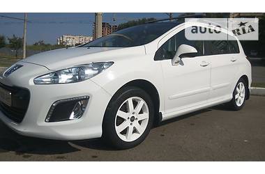 Універсал Peugeot 308 2011 в Чернівцях