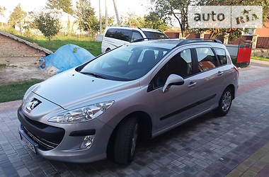 Универсал Peugeot 308 2011 в Тернополе