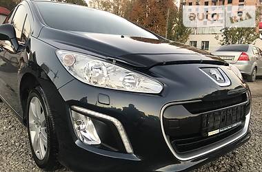 Хэтчбек Peugeot 308 2011 в Тернополе