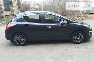 Хэтчбек Peugeot 308 2012 в Киеве