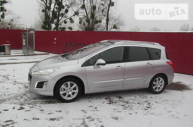 Универсал Peugeot 308 2011 в Бродах