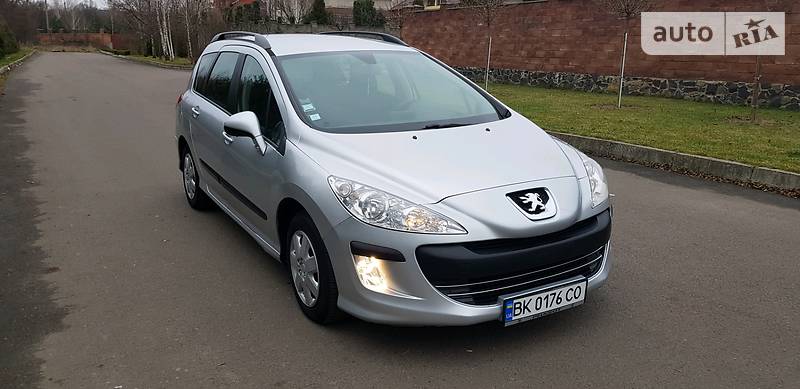 Універсал Peugeot 308 2009 в Рівному