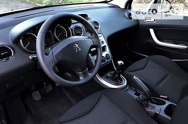 Хэтчбек Peugeot 308 2012 в Запорожье