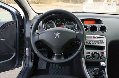 Універсал Peugeot 308 2010 в 