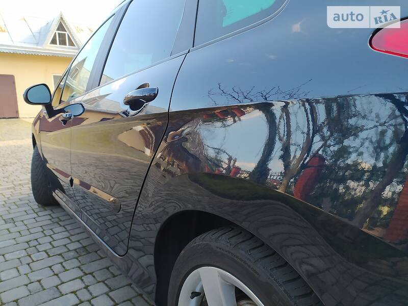 Універсал Peugeot 308 2010 в Івано-Франківську