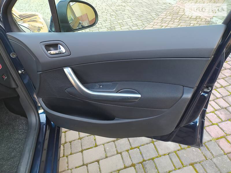 Універсал Peugeot 308 2010 в Івано-Франківську