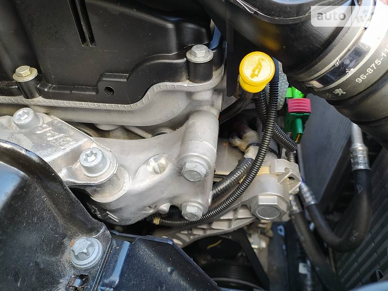 Універсал Peugeot 308 2010 в Івано-Франківську