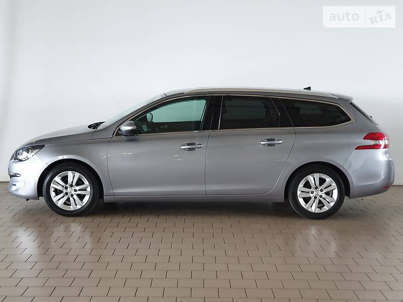 Универсал Peugeot 308 2015 в Киеве
