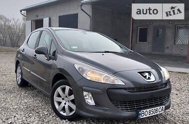 Хетчбек Peugeot 308 2010 в Тернополі