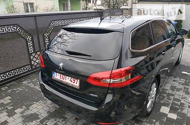 Універсал Peugeot 308 2015 в 