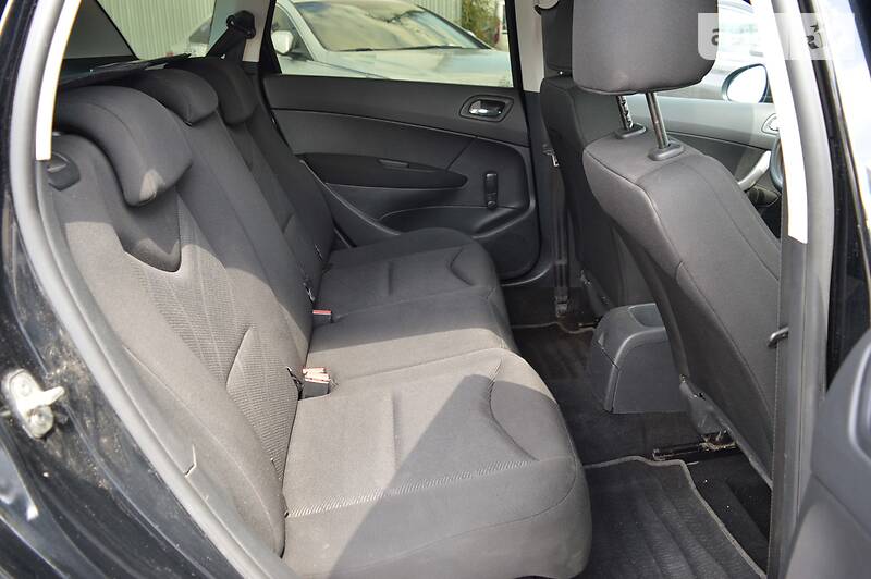 Універсал Peugeot 308 2013 в Києві фото 10 Універсал Peugeot 308 2013 в Києві