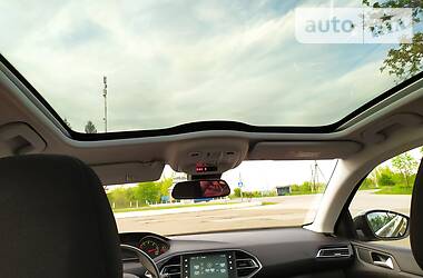 Універсал Peugeot 308 2014 в 