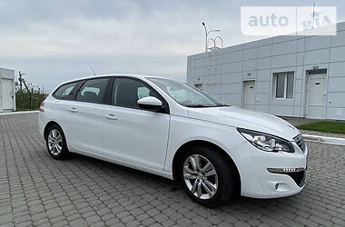 Универсал Peugeot 308 2016 в Львове