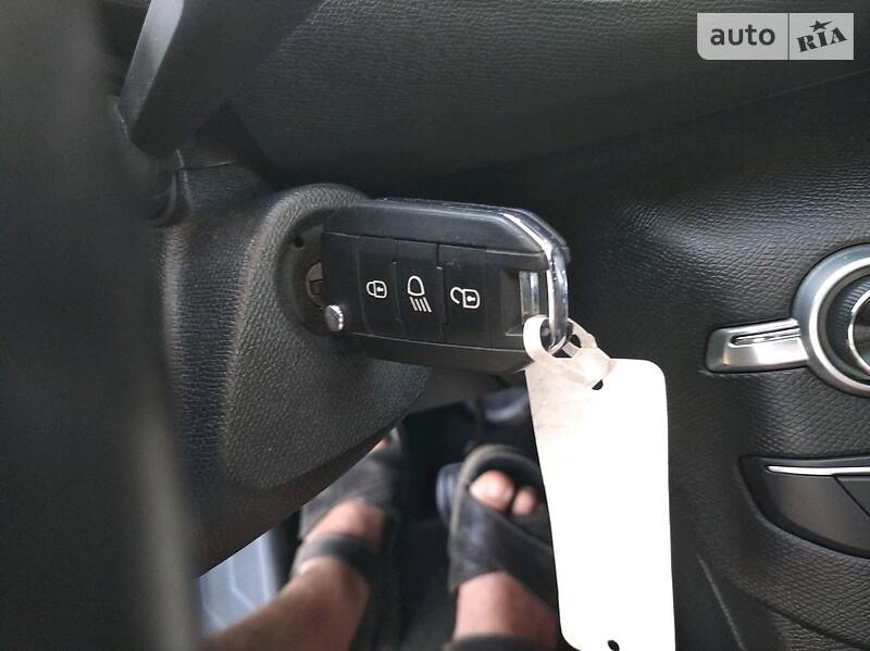 Універсал Peugeot 308 2015 в Стрию