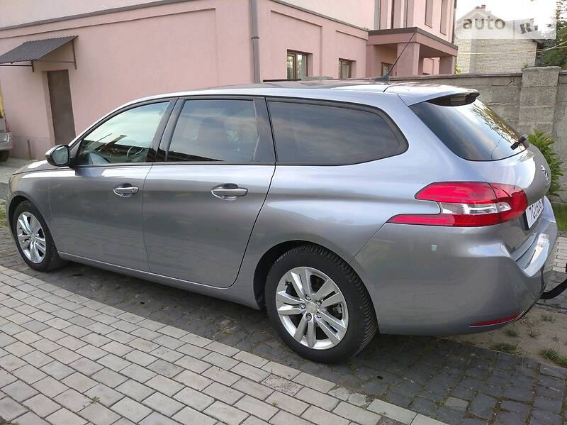 Універсал Peugeot 308 2015 в Стрию