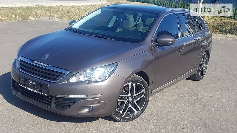 Универсал Peugeot 308 2014 в Городке