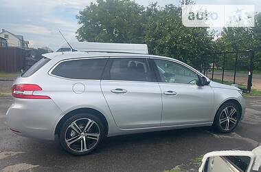 Универсал Peugeot 308 2014 в Бродах