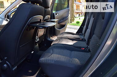 Універсал Peugeot 308 2009 в 