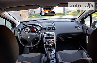 Универсал Peugeot 308 2012 в Стрые