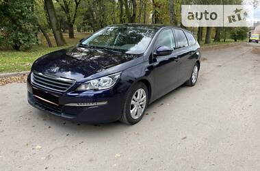 Универсал Peugeot 308 2015 в Львове