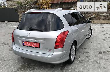 Универсал Peugeot 308 2010 в Стрые