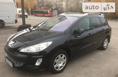 Универсал Peugeot 308 2010 в Тернополе