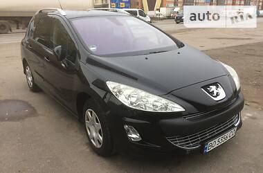 Универсал Peugeot 308 2010 в Тернополе