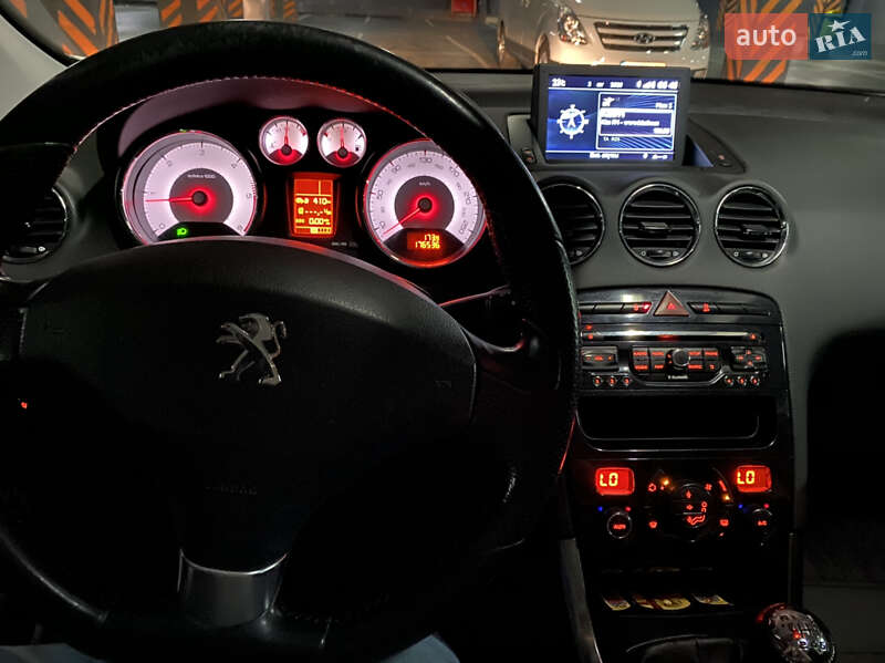 Універсал Peugeot 308 2014 в Києві