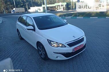 Универсал Peugeot 308 2015 в Бродах