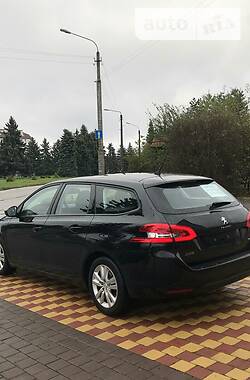 Универсал Peugeot 308 2016 в Ивано-Франковске