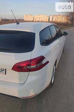 Універсал Peugeot 308 2015 в Полтаві