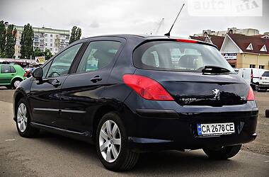 Хэтчбек Peugeot 308 2011 в Черкассах