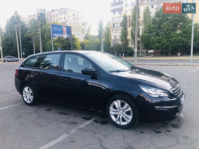 Універсал Peugeot 308 2015 в Новому Бузі