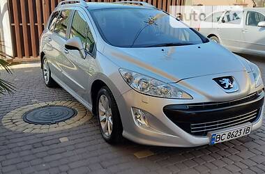 Универсал Peugeot 308 2010 в Львове