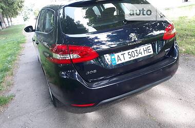 Универсал Peugeot 308 2015 в Калуше