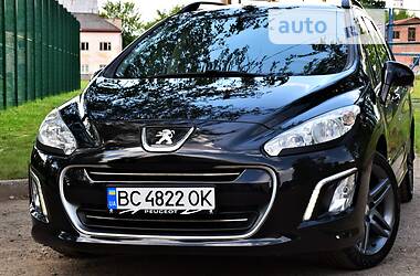 Универсал Peugeot 308 2013 в Дрогобыче