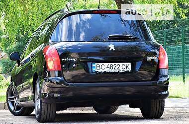 Универсал Peugeot 308 2013 в Дрогобыче